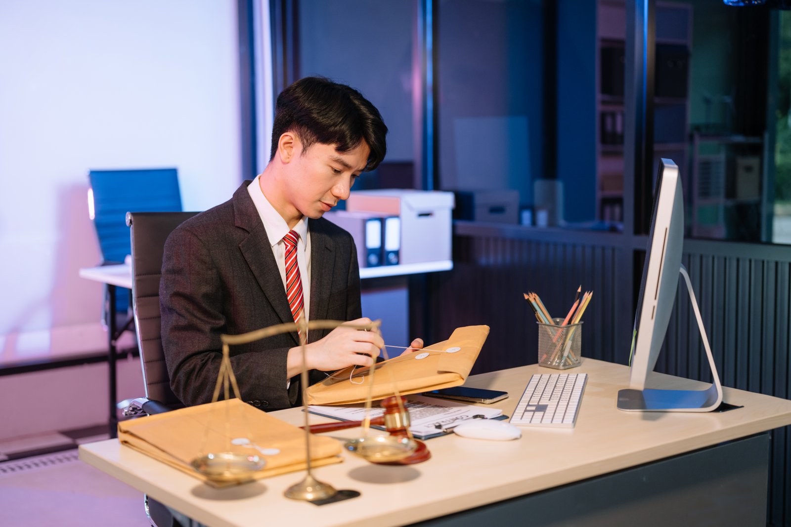 Civil Lawyer